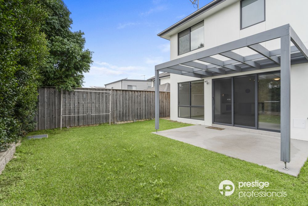 8 Mclachlan Place, Moorebank