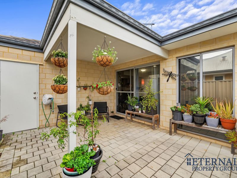 15 Castello Crescent, Byford