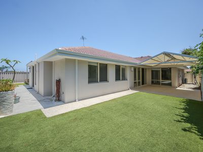 82 Santiago Parkway, Ocean Reef