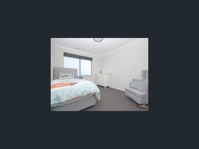 9 Time Lane, Westmeadows