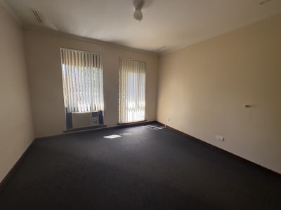 13 Scole Place, Huntingdale