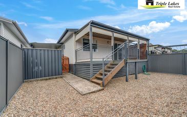 221 / 750 Pacific Highway, Lake Munmorah