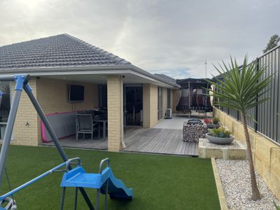 13 Teasel Way, Banksia Grove