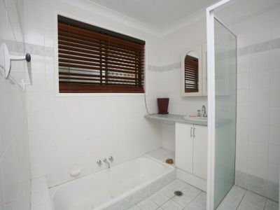 4 The Lakes Drive, Tweed Heads West