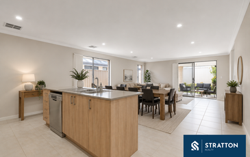 17 Pierrepoint Loop, Champion Lakes