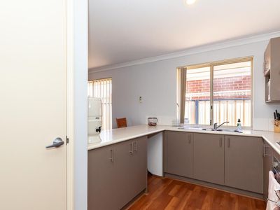 15 / 50 Sixth Road, Armadale