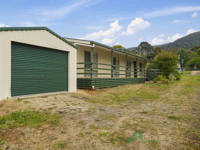 76 Kiewa Valley Highway, Tawonga
