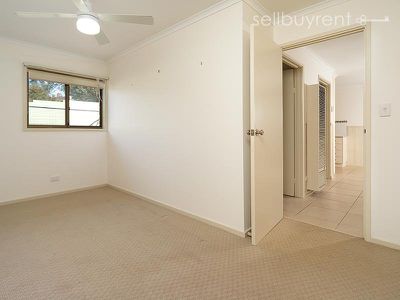 1 / 658 WILKINSON STREET, Albury