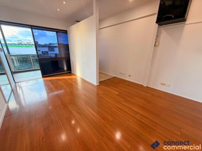 2 / 115 Currumburra Road, Ashmore