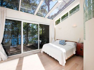 24 Kings Point Drive, Kings Point