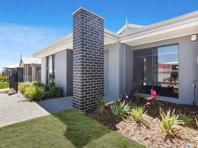 52 Equinox Avenue, Eglinton