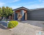 9 Stoneleigh Road, Cranbourne North