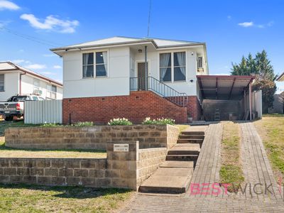 11 BEDDIE STREET, West Bathurst