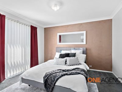100 Daintree Drive, Albion Park