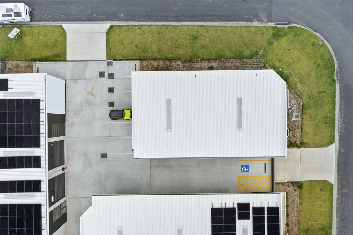 BASE - Unit 7 / 10 Think Road, Townsend