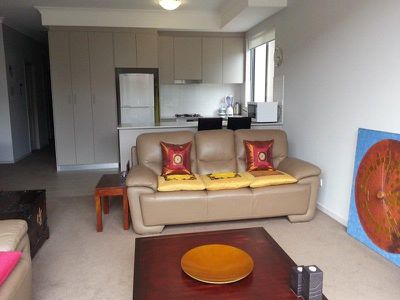 1 / 13 Princes Highway, Kogarah