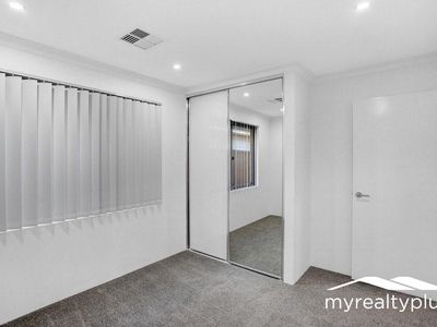 31 Rapallo Grove, Madora Bay