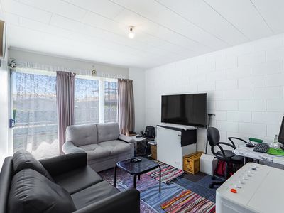 10 / 25A Abbotsford Street, Whitiora