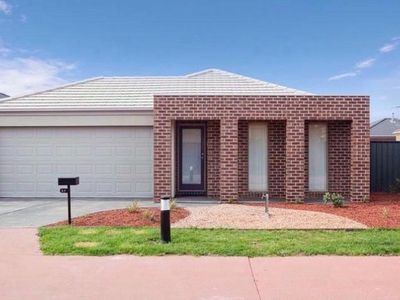 27 Tanner Mews, Point Cook