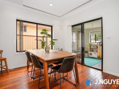 17 Foxlow Street, Canley Heights