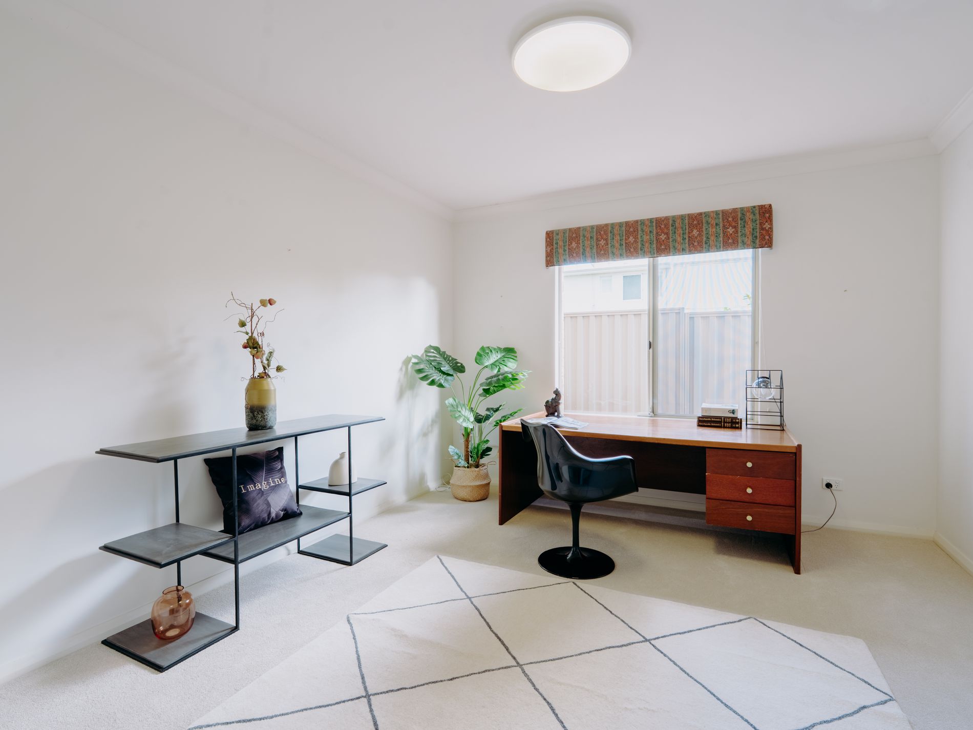 24 Troy Street, Applecross