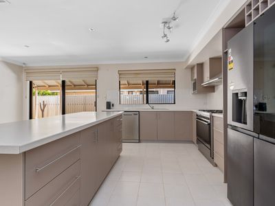 21 Henderson Drive, Somerville