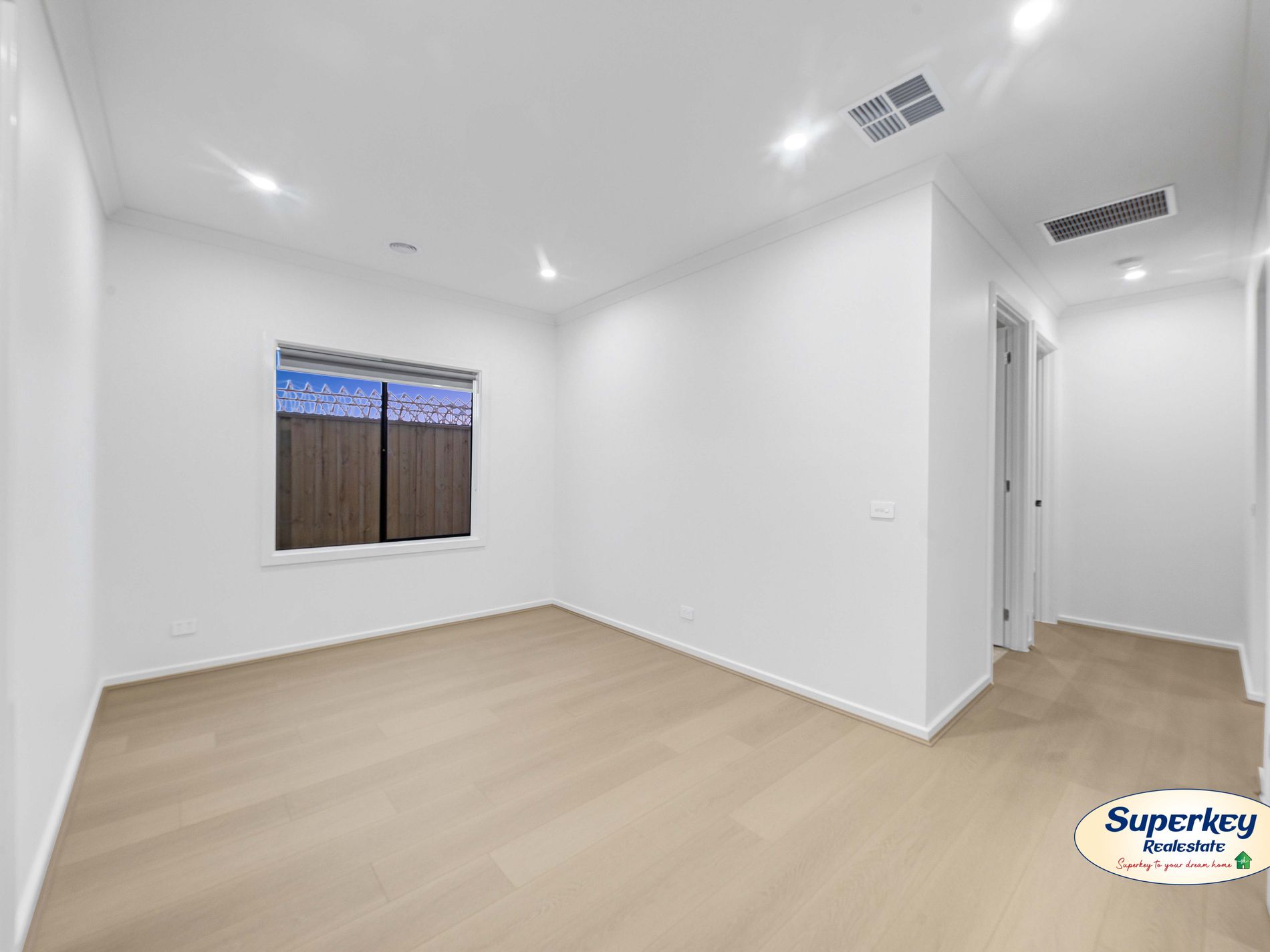 24 Velvet Way, Tarneit