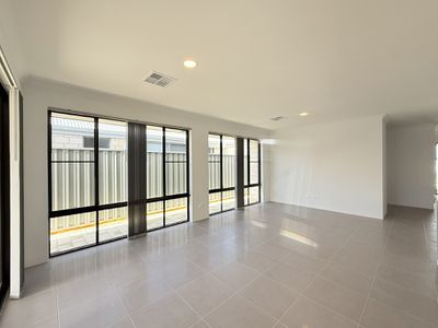 49 Jacaranda Road, Hammond Park