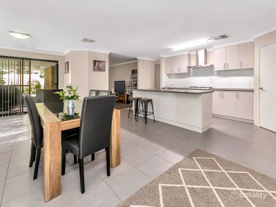 8 Gilba Place, Maida Vale
