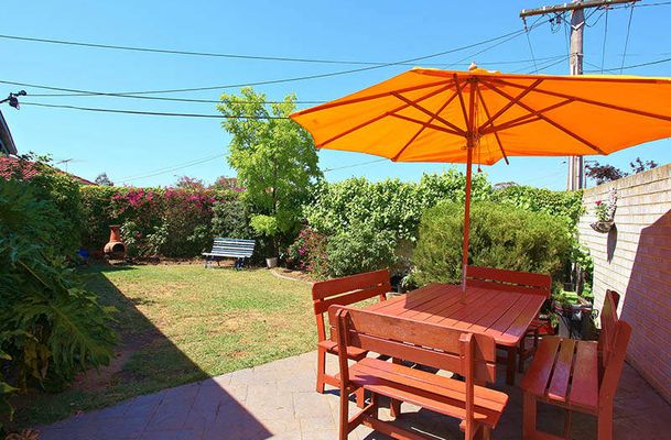 10 Archer Court, Gladstone Park