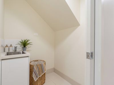 2 / 13 South Street, Hadfield