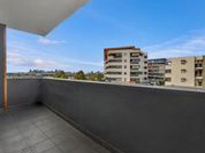 207 / 80 La Scala Avenue, Maribyrnong