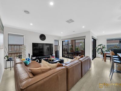 6 Milecastle Street, Tarneit