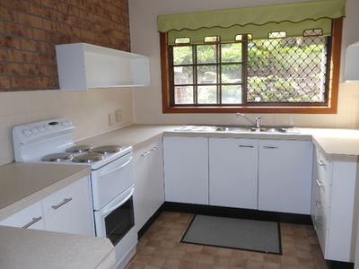 8/1 Rajah Road, Ocean Shores