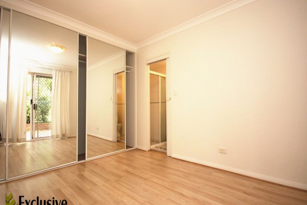 16-18 Bellbrook Avenue, Hornsby