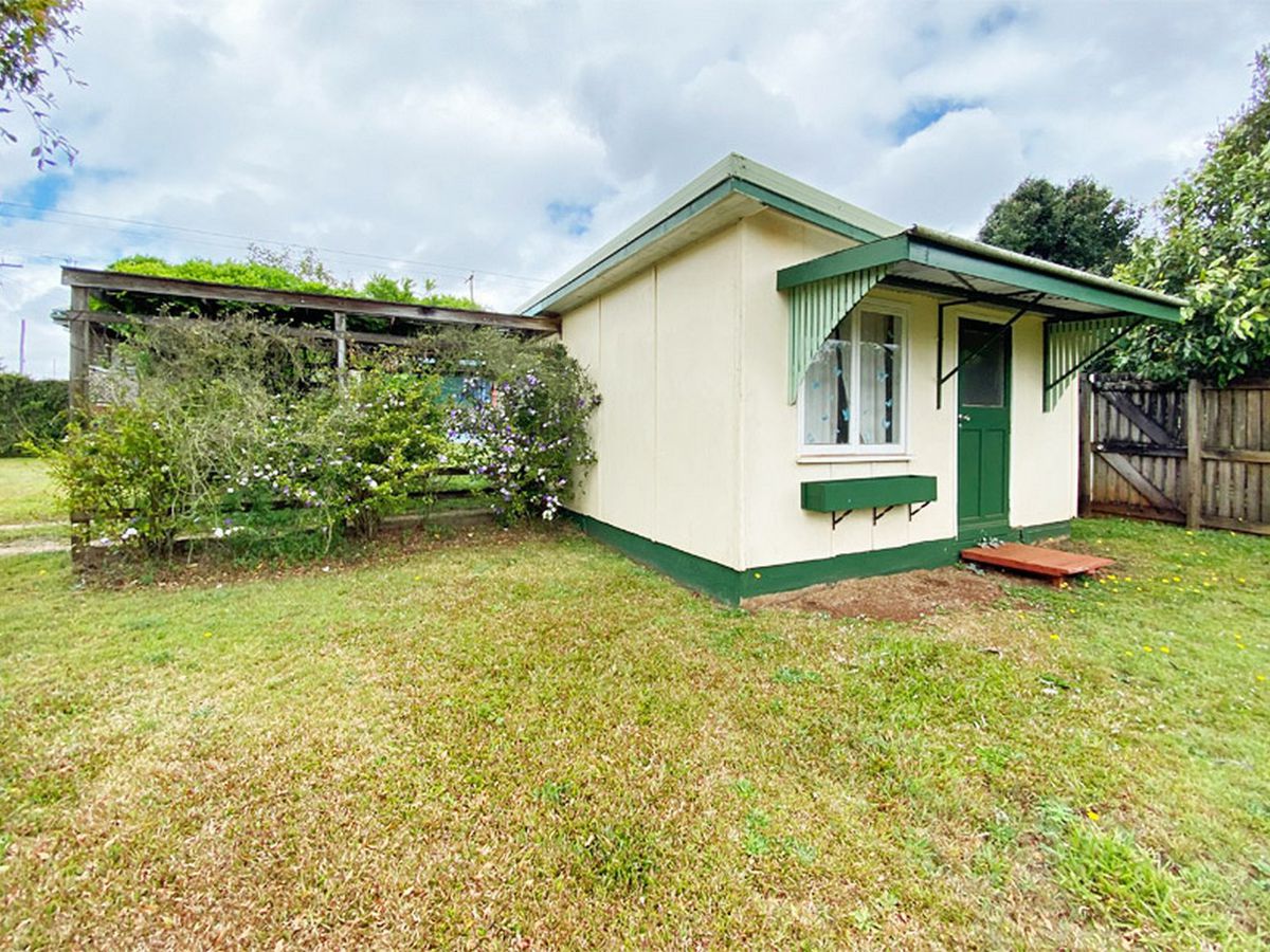 52 Loder Street, Atherton