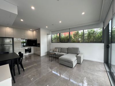 230 / 96 Epsom Road, Zetland