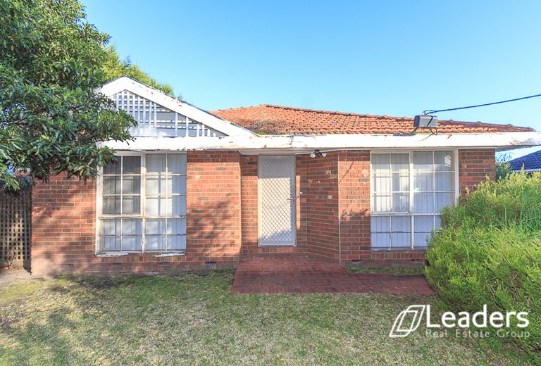 1 / 3 Newbigin Street, Burwood