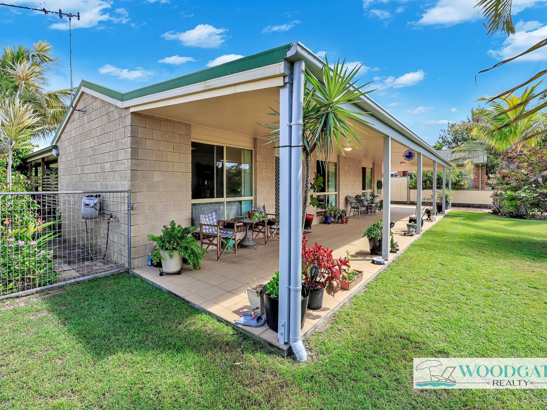 10 LORIKEET AVENUE, Woodgate