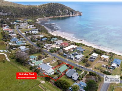100 Irby Boulevard, Sisters Beach