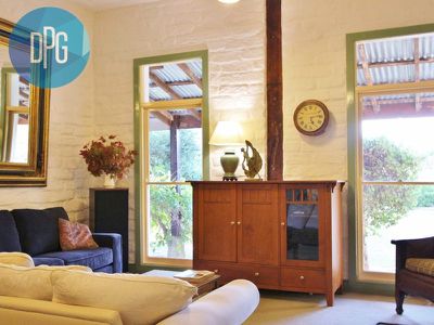 2542 Mansfield Whitfield Road, Tolmie