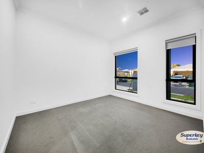 9 Valance Street, Tarneit