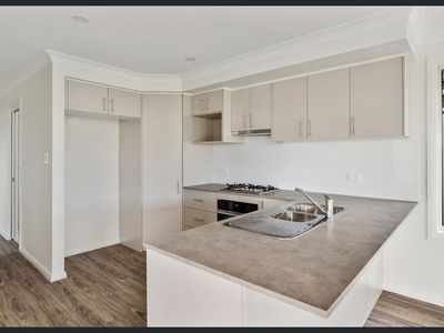 30b Violet Circuit, Dubbo