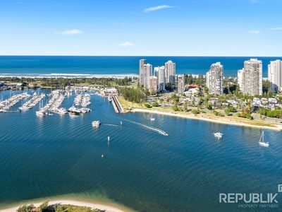 3410 / 2 Como Crescent, Southport