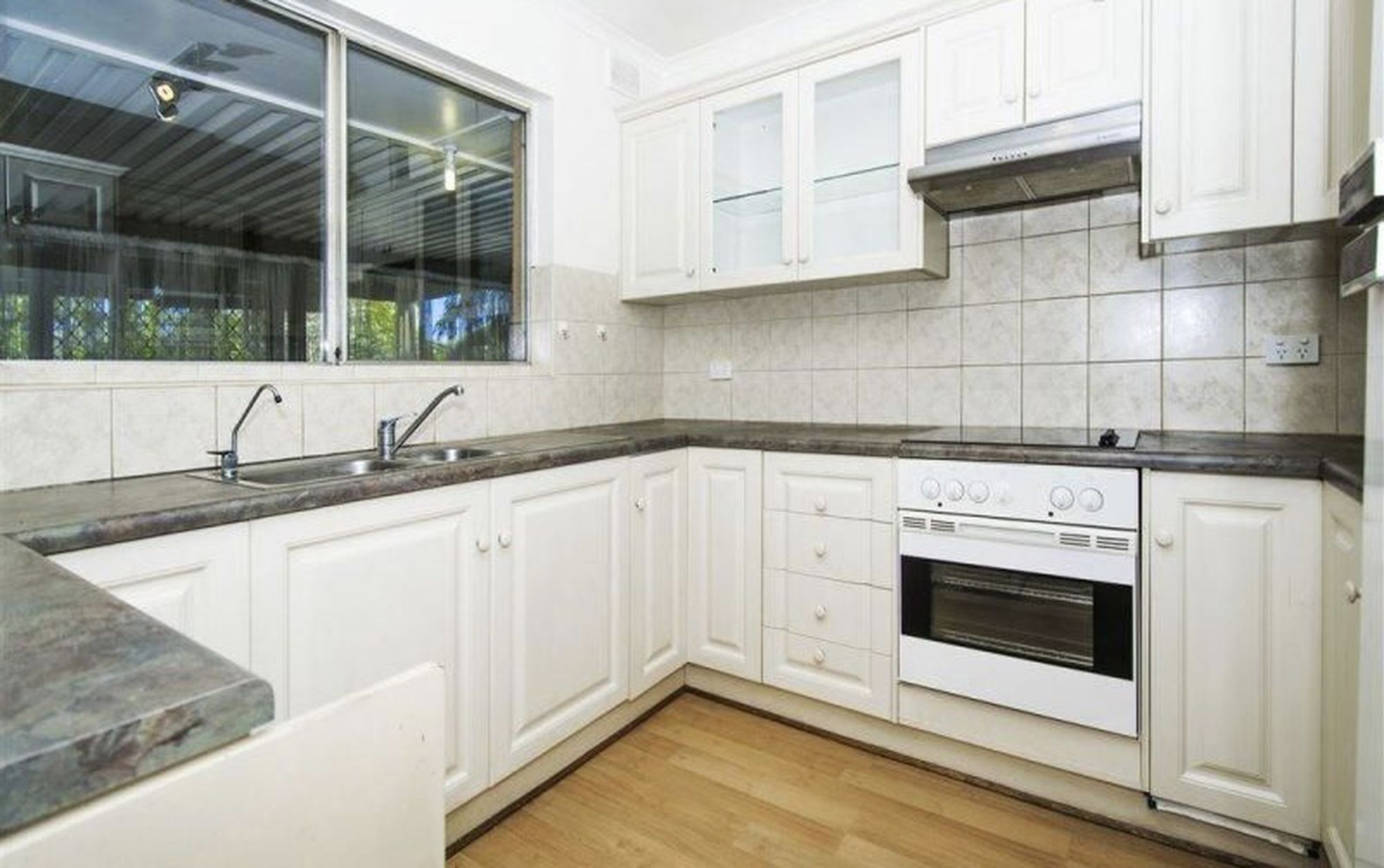 7 Elaine Avenue, Pooraka