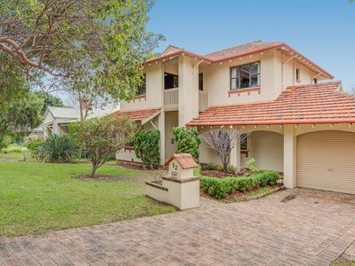 52 Kingsway, Nedlands
