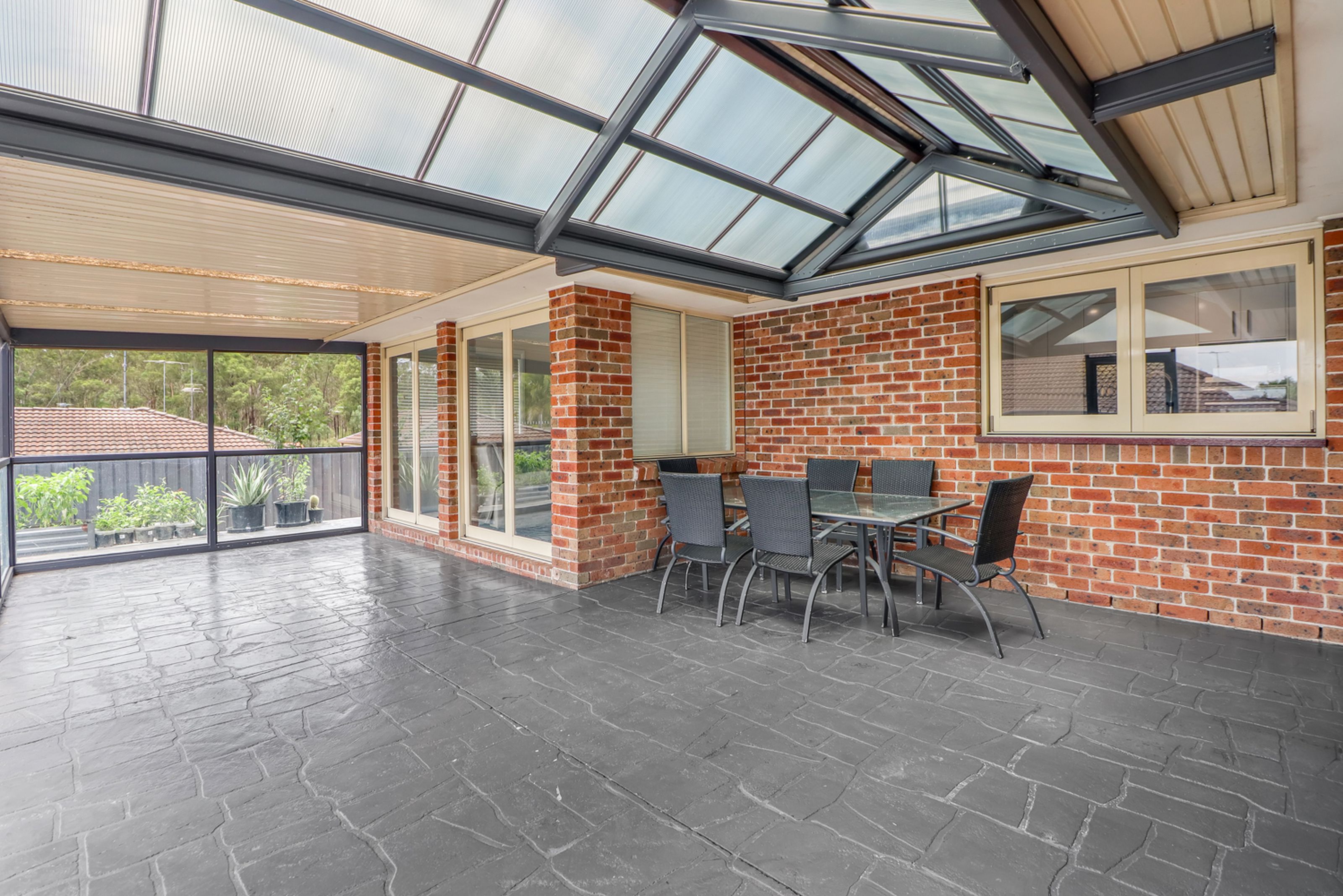 6 Cyperus Place, GLENMORE PARK