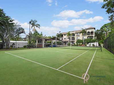 228 / 12 Gregory Street, Westcourt