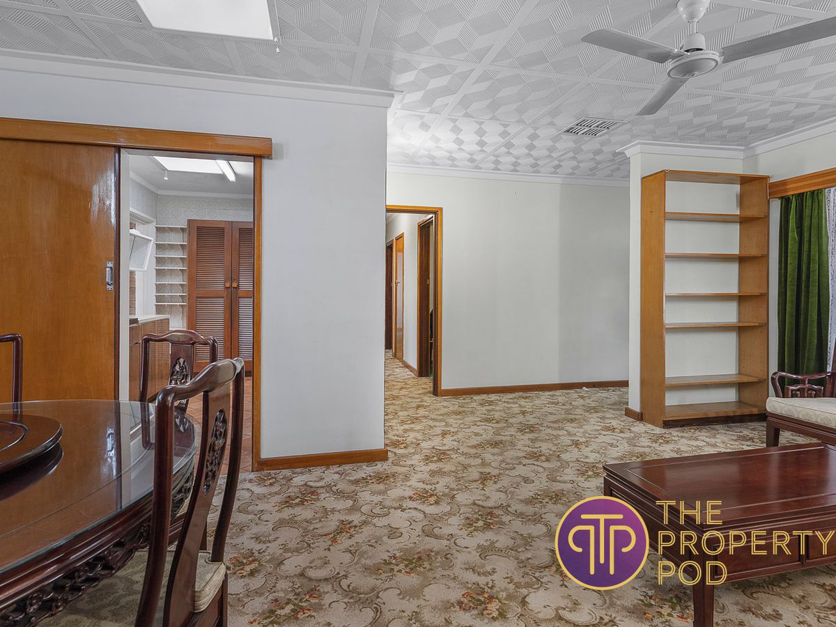 50 Howes Crescent, Dianella