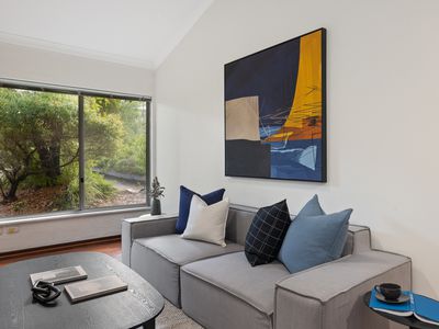 7 / 98-100 Moulden Avenue, Yokine